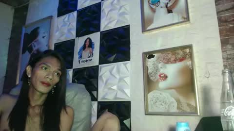 Snapshot of ur_chrizzy_fav chatting on October 25, 8:22 am chrizzy online show from October 25, 8:22 am