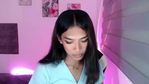 Snapshot of ur_dazzlingmorenaxx chatting on September 29, 5:18 pm ur_dazzlingmorenaxx online show from September 29, 5:18 pm