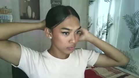 ur_dazzlingmorenaxx online show from March 18, 3:31 am