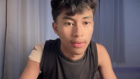 ur_fuckerbttm online show from January 14, 10:32 am