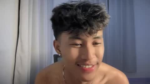 ur_fuckerbttm online show from January 19, 11:36 am