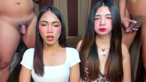 ur_girl_dwalker online show from April 11, 6:51 am