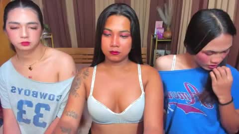 ur_girl_dwalker online show from April 20, 11:57 am