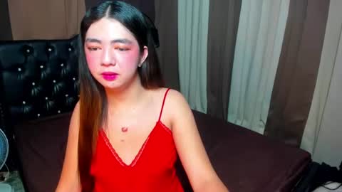 Snapshot of ur_girl_dwalker chatting on June 9, 5:19 am ur_girl_dwalker online show from June 9, 5:19 am