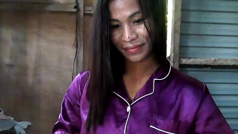 Snapshot of ur_hottest_girl chatting on July 14, 2:27 am ur_hottest_girl online show from July 14, 2:27 am