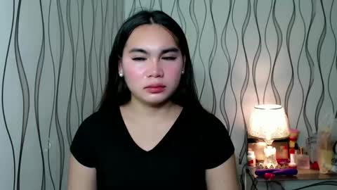 QUEENSY online show from December 17, 10:43 am