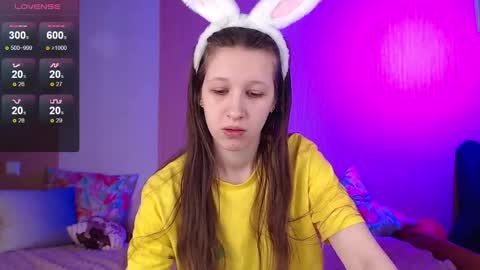 Snapshot of ur_kitty__ chatting on March 10, 1:10 pm Lera online show from March 10, 1:10 pm