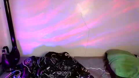 ur_pinay_slut69 online show from April 7, 1:39 am