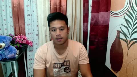 Snapshot of ur_pinoydave chatting on February 27, 1:27 am Dave online show from February 27, 1:27 am