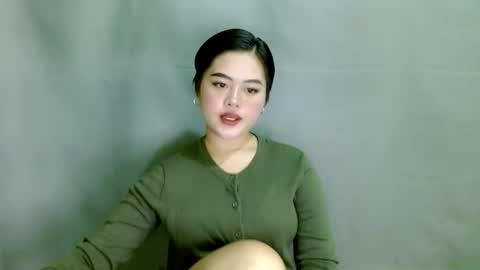 zey  online show from January 11, 11:37 am