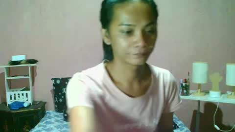 Snapshot of ur_sexybabe_ehra chatting on December 10, 2:27 am ur_sexybabe_ehra online show from December 10, 2:27 am