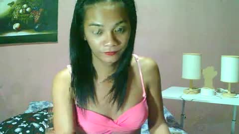 Snapshot of ur_sexybabe_ehra chatting on December 18, 4:06 pm ur_sexybabe_ehra online show from December 18, 4:06 pm