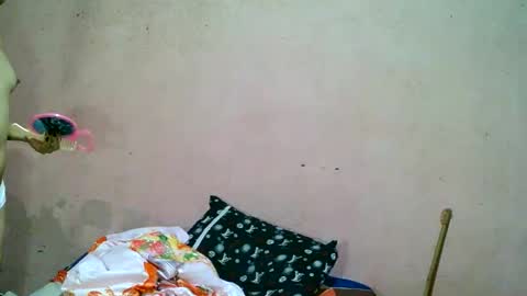 ur_sexybabe_ehra online show from June 1, 12:23 am