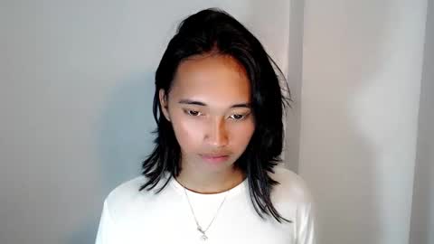 Snapshot of ur_sexyllie chatting on January 16, 4:38 am Ellie online show from January 16, 4:38 am