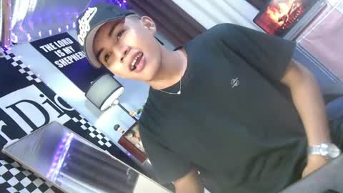 Snapshot of ur_shan21 chatting on July 26, 4:47 pm ur_shan21 online show from July 26, 4:47 pm
