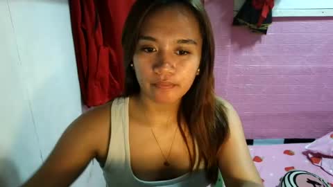 ur_wetwife online show from July 19, 5:33 am