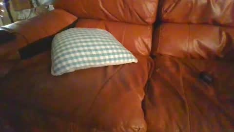 Snapshot of ur_zaddy4now chatting on February 19, 1:39 pm ur_zaddy4now online show from February 19, 1:39 pm