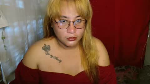 Snapshot of uramazingbomshel chatting on September 21, 12:12 am pretitit micole online show from September 21, 12:12 am