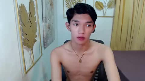 urasian_john20 online show from February 28, 3:18 am