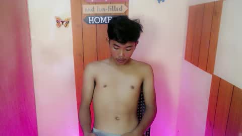 urasian_jomarie online show from September 21, 12:12 am