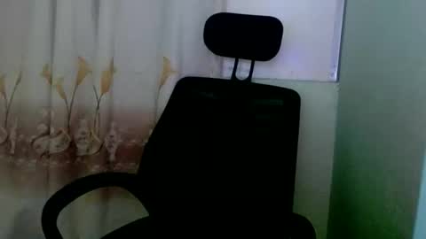 Snapshot of urasian_joy chatting on November 2, 6:54 pm urasian_joy online show from November 2, 6:54 pm