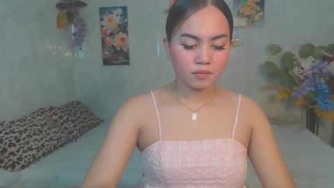 urasian_kat online show from April 17, 5:32 am