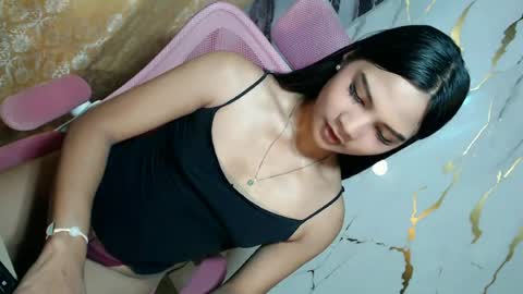 Snapshot of urasian_latinaxxx chatting on June 21, 3:09 am urasian_latinaxxx online show from June 21, 3:09 am