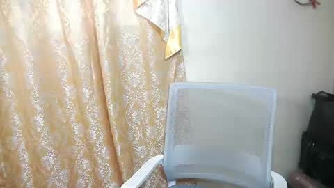 Snapshot of urasian_pinayjessaxxx chatting on April 21, 2:51 am urasian_pinayjessaxxx online show from April 21, 2:51 am