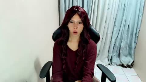 Snapshot of urasian_prettyjane chatting on July 16, 7:14 am Jane online show from July 16, 7:14 am