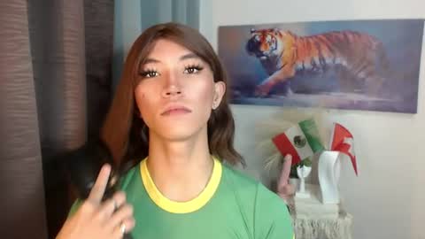 urasianfairypirncessxx online show from June 28, 12:44 pm