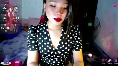 Snapshot of urasiansweet_cummer chatting on June 17, 12:24 am KENDRA online show from June 17, 12:24 am