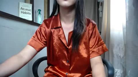 Snapshot of urasiantserika chatting on December 24, 2:21 am Erika online show from December 24, 2:21 am