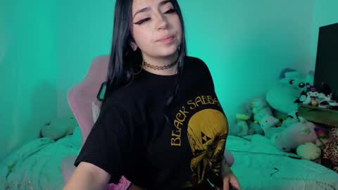 Danielle  online show from February 24, 10:35 am