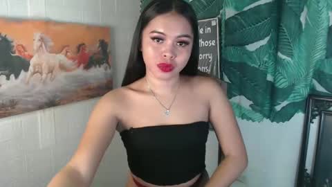 Snapshot of urbaby_molina69 chatting on January 9, 1:35 pm its me Molina online show from January 9, 1:35 pm