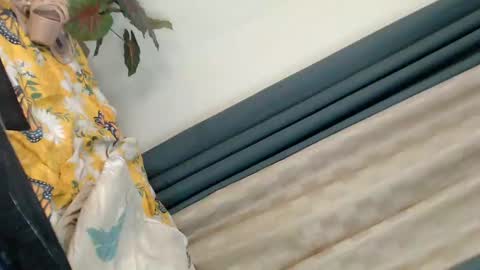 Snapshot of urbaby_molina69 chatting on February 28, 5:48 pm its me Molina online show from February 28, 5:48 pm