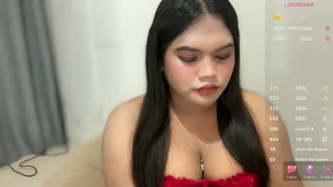 Snapshot of urbabysofia0305 chatting on May 30, 4:26 pm Sofia online show from May 30, 4:26 pm