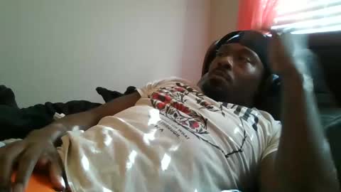 UrbanDicc online show from January 12, 5:01 pm