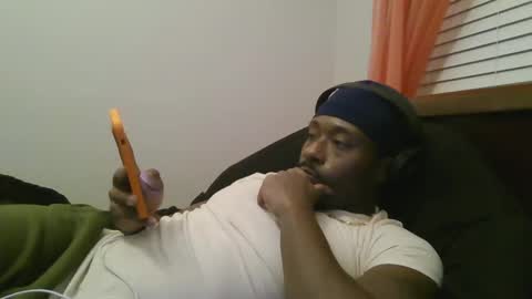 UrbanDicc online show from January 17, 1:15 am