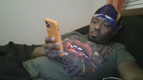 UrbanDicc online show from January 18, 3:09 am