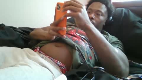 UrbanDicc online show from January 18, 3:59 pm