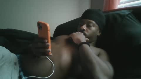 UrbanDicc online show from February 2, 1:52 pm