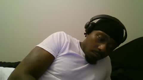 UrbanDicc online show from February 14, 2:07 am