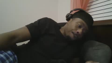 UrbanDicc online show from February 21, 12:06 pm