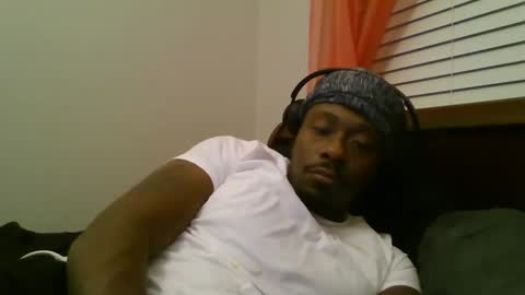 UrbanDicc online show from February 23, 7:44 am