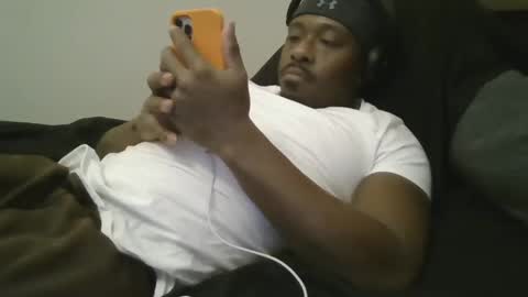 UrbanDicc online show from February 26, 4:58 am