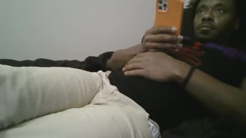 UrbanDicc online show from March 3, 3:41 am