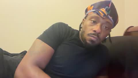 UrbanDicc online show from September 12, 3:17 am