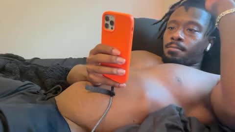 UrbanDicc online show from September 12, 7:47 pm