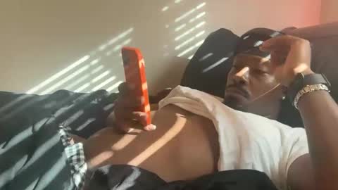 Snapshot of urbandick5 chatting on November 21, 8:51 pm urbandick5 online show from November 21, 8:51 pm