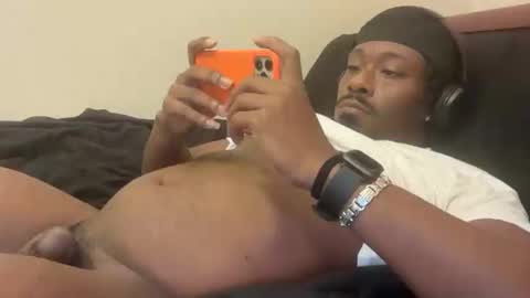 Snapshot of urbandick5 chatting on November 23, 11:43 am urbandick5 online show from November 23, 11:43 am